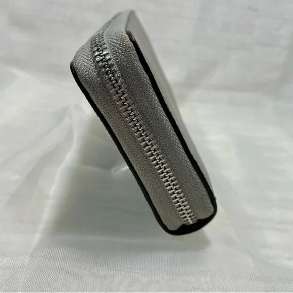 Nwot Michael Kors Large Wristlet Wallet - Picture 4 of 15